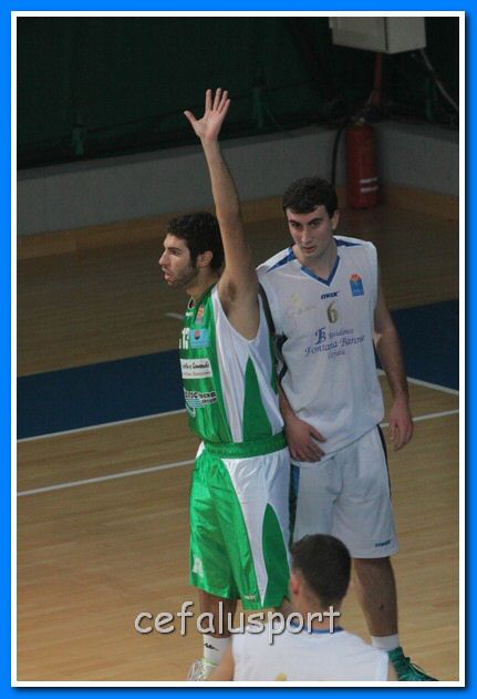 130224 green2 072_tn.jpg